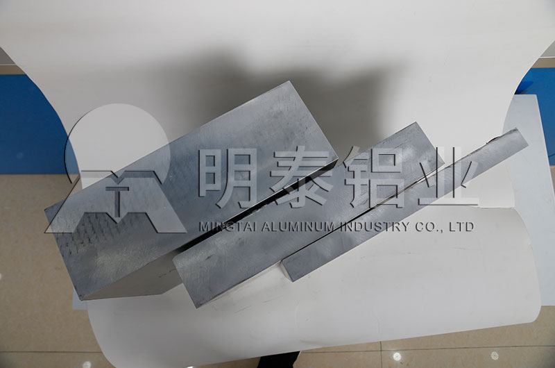 想買散熱片_電暖氣外殼用3004鋁板需要多少錢,性價比怎樣 想買散熱片_電暖氣外殼用3004鋁板需要多少錢,性價比怎樣